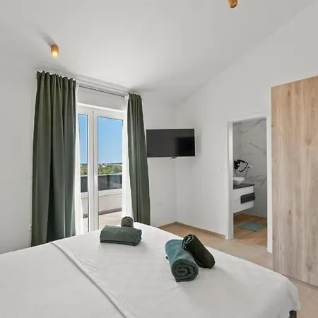 Luxury Holiday Delfin * Kukci
